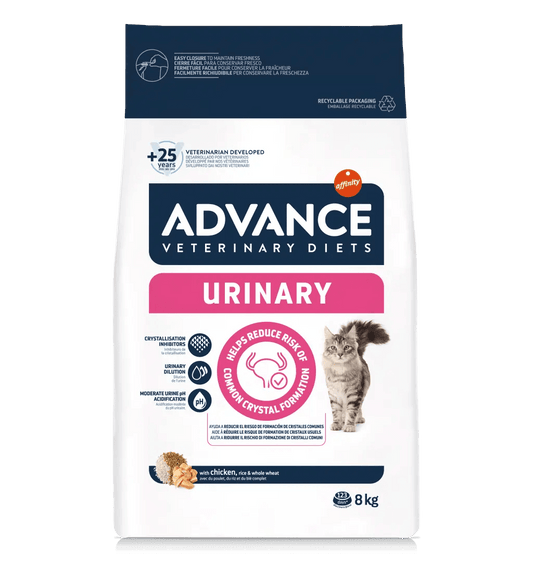 Saco de pienso veterinario ADVANCE Vet Urinary para gatos adultos.