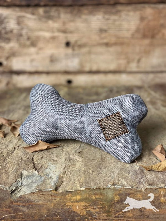 Juguete Country Dog Chewie de lona resistente y chirriador para perros