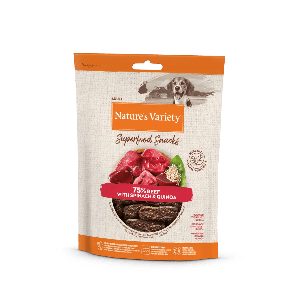 Snack natural para perro adulto con buey, espinaca y quinoa. Barritas cocidas al horno, bajas en calorías, sin conservantes ni colorantes.
