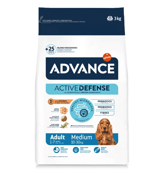 Saco de pienso ADVANCE Adult Medium con pollo y arroz para perros adultos de razas medianas.
