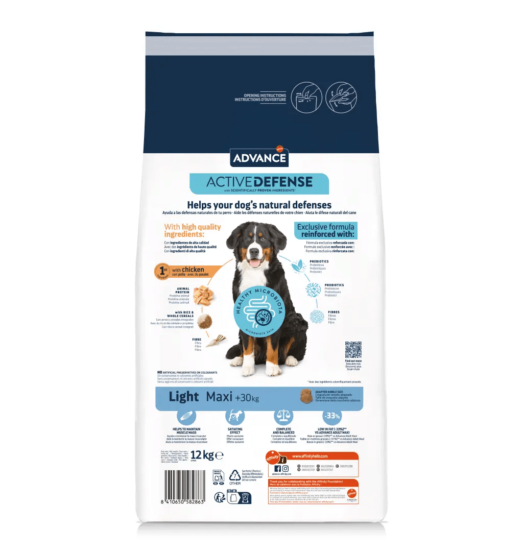 Saco de pienso ADVANCE Light Maxi con pollo y arroz para perros adultos de razas grandes.