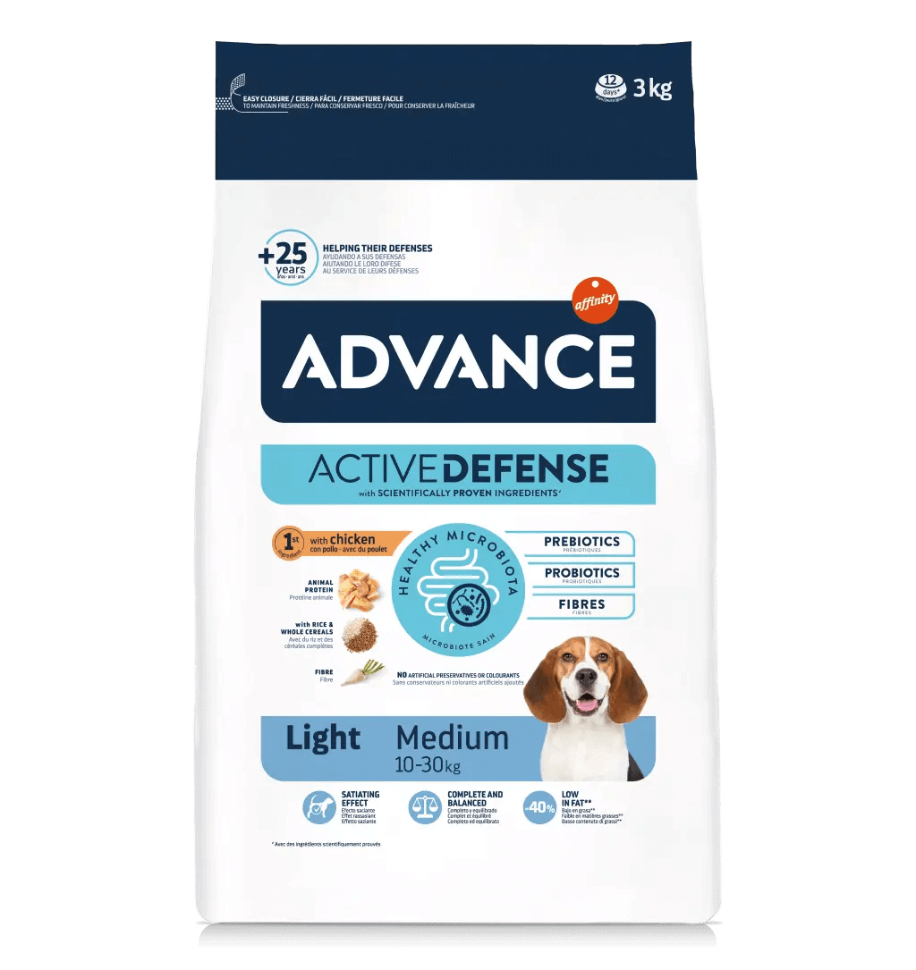 Saco de pienso ADVANCE Light Medium para perros adultos de razas medianas.