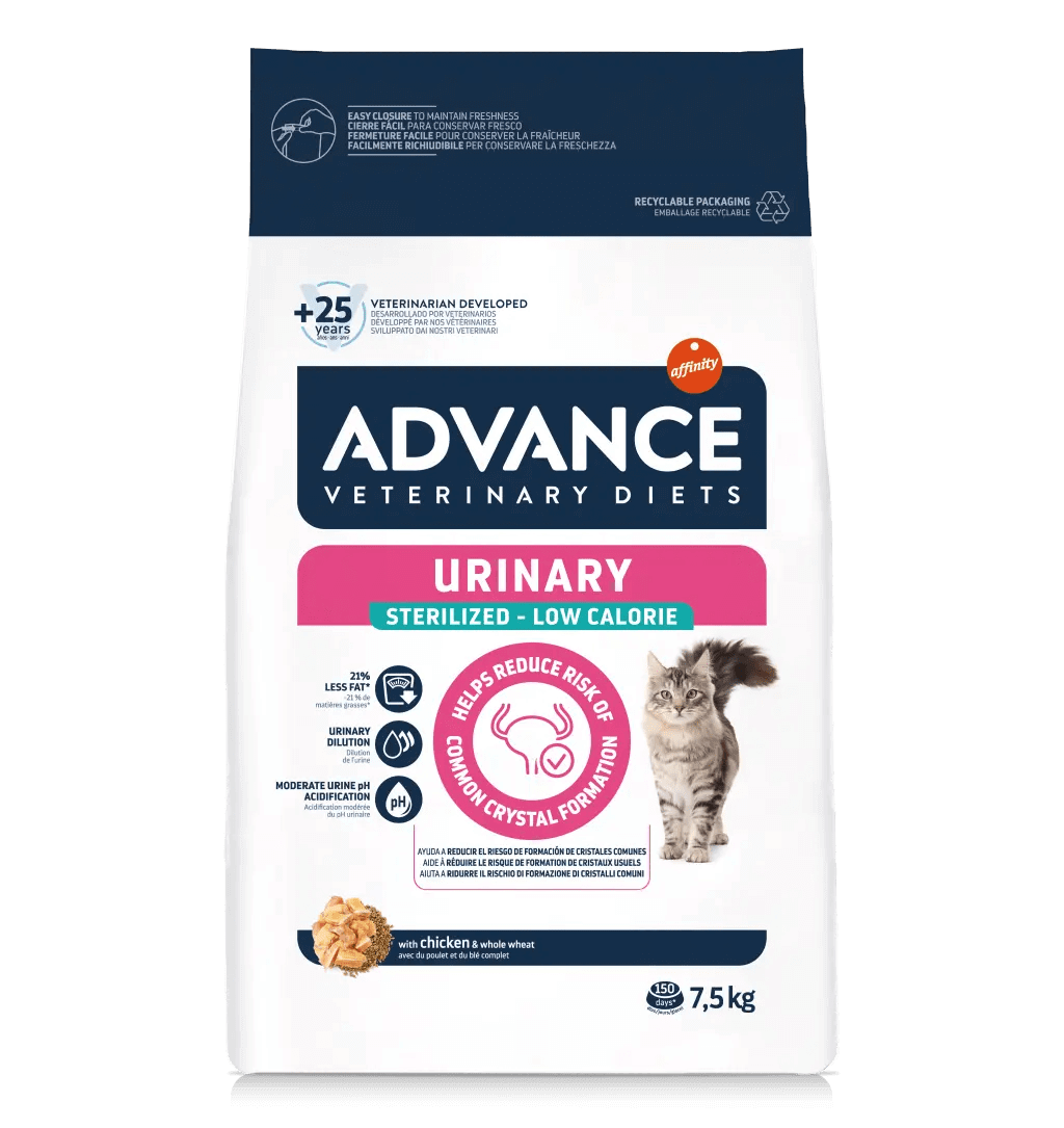 Saco de pienso veterinario ADVANCE Urinary Sterilized Low Calorie para gatos adultos esterilizados.