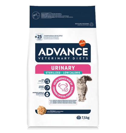 Saco de pienso veterinario ADVANCE Urinary Sterilized Low Calorie para gatos adultos esterilizados.