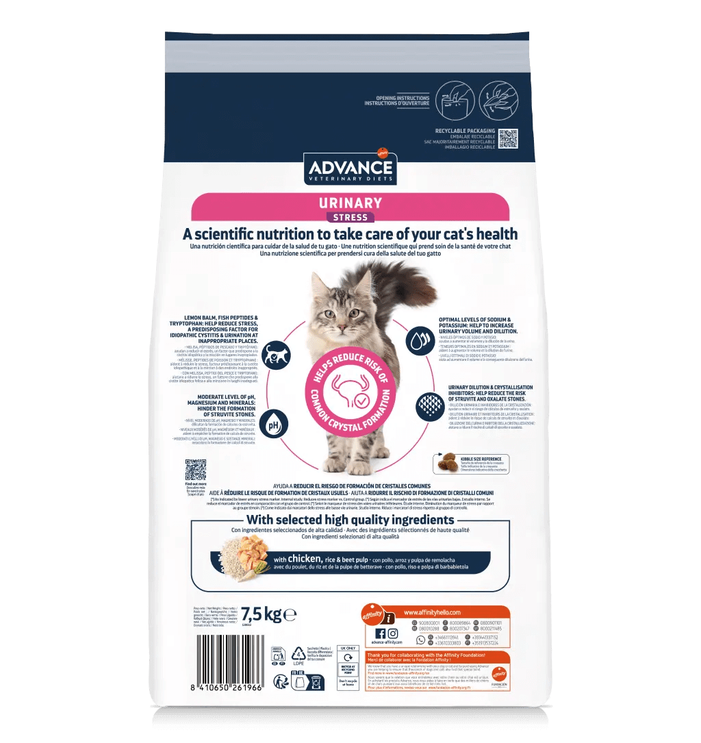 Saco de 1,25 kg de pienso veterinario ADVANCE Vet Urinary Stress para gatos adultos.