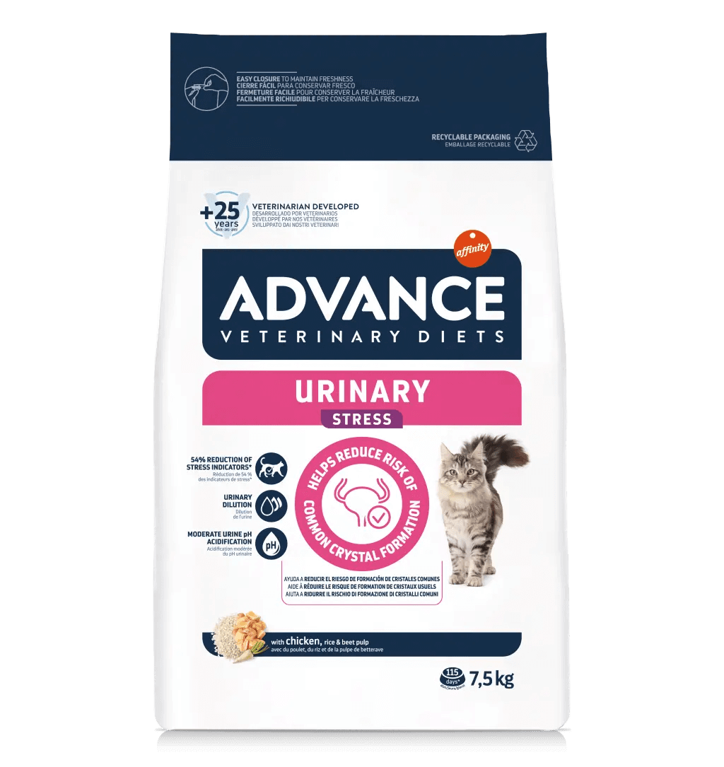 Saco de 1,25 kg de pienso veterinario ADVANCE Vet Urinary Stress para gatos adultos.