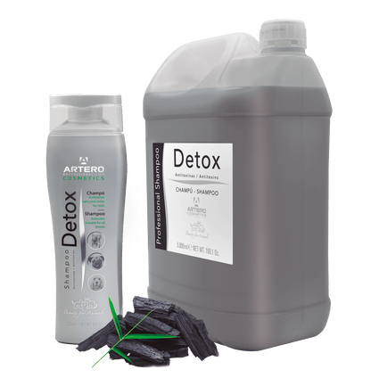 Champú profesional Artero Detox con carbón activo para perros y gatos, formato 5 litros