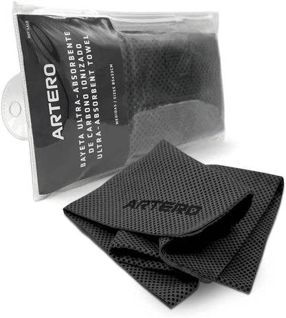 Toalla Artero con carbón activo súper absorbente para secar perros y gatos