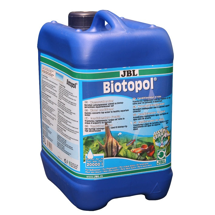 Envase de JBL Biotopol, acondicionador de agua para acuarios de agua dulce.
