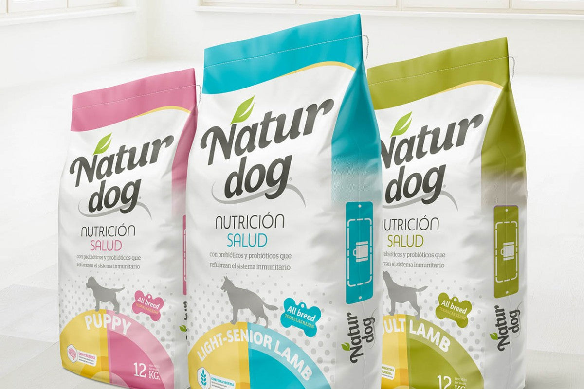 Saco de pienso NATURDOG Light Senior Lamb – alimento natural para perros mayores
